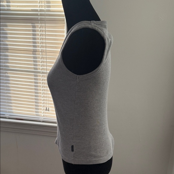 Stylish Light Gray Ribbed Tank Top - Picture 3 of 5